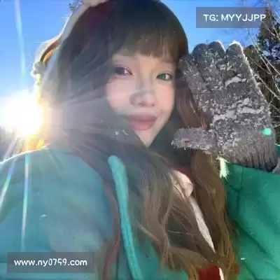 滑颢清